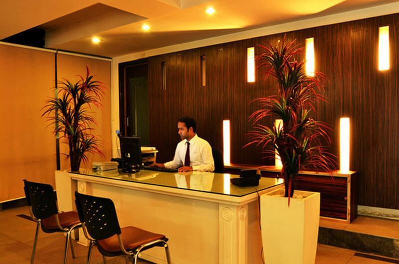 The White Klove Nueva Delhi Exterior foto