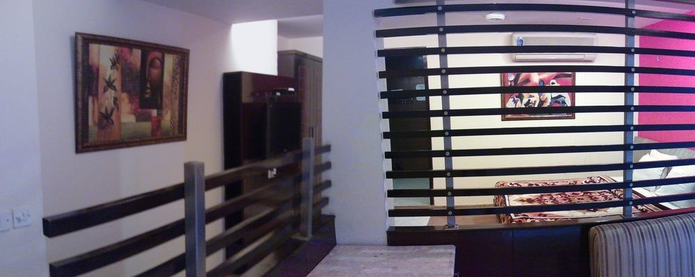 The White Klove Nueva Delhi Exterior foto