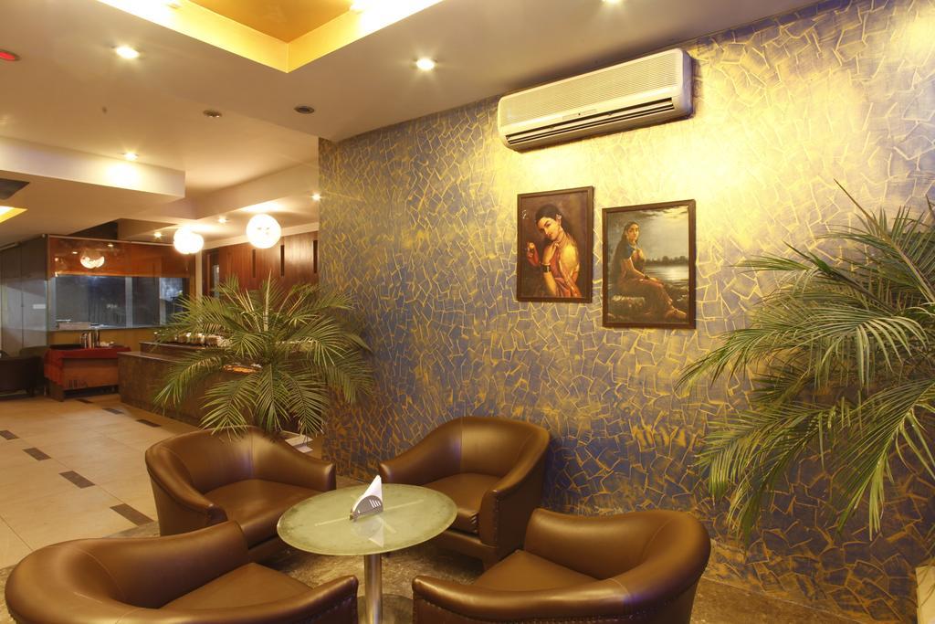 The White Klove Nueva Delhi Exterior foto